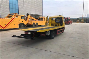 浚县非事故拖车